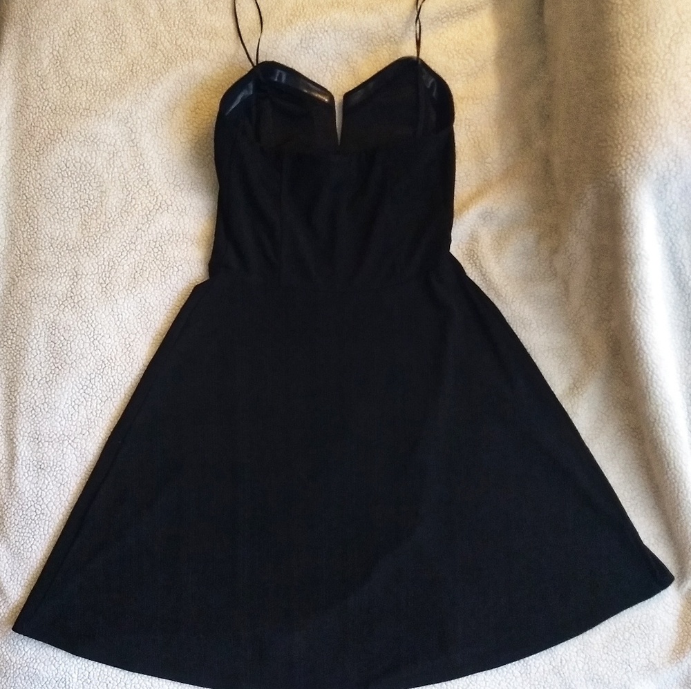 Candie's® Strapless Petal Hem Dress NWT - Picture 5 of 5